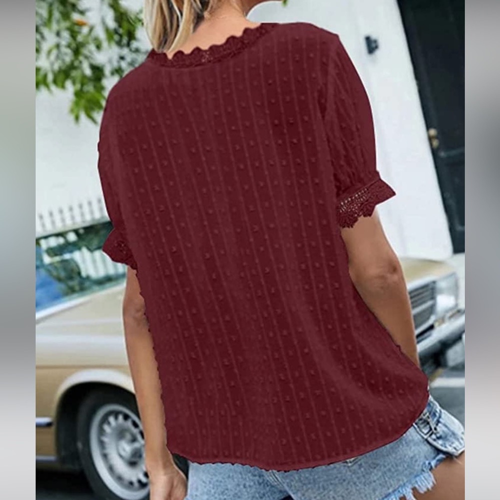 ⚡️Like-New” Beautiful Burgundy Blouse - Picture 3 of 9